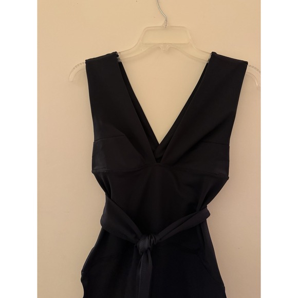 Free People Movement Black Belted Jumpsuit Yoga Athletic Wear SP - Picture 2 of 4